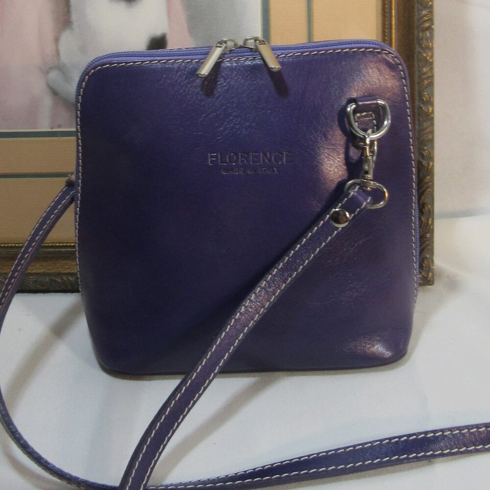 ITALIAN LEATHER  BAG. PURSE, VIOLET COLOR, BACK POCKET, EXCEL COND - Picture 6 of 16